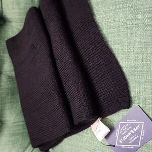 St Johns Bay Black Knit Scarf